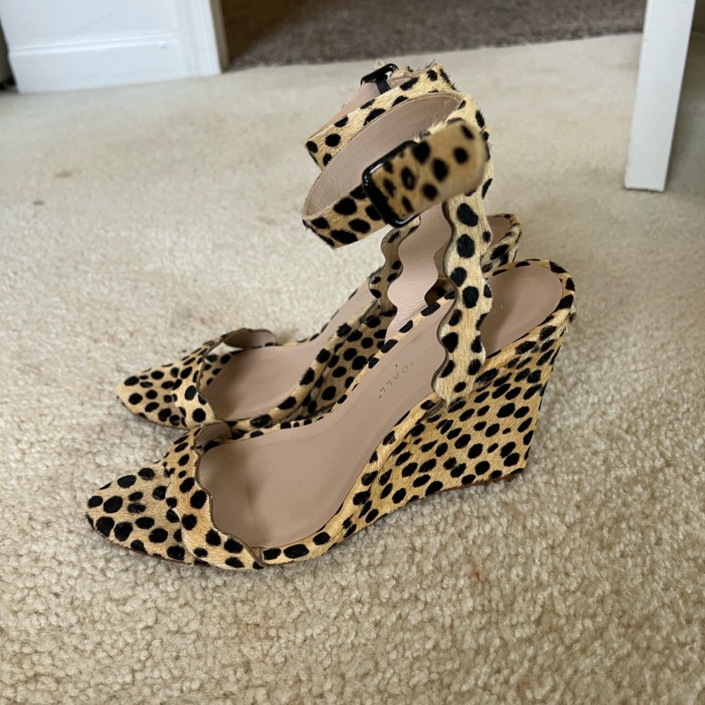 Size 8 EXCELLENT CONDITION
